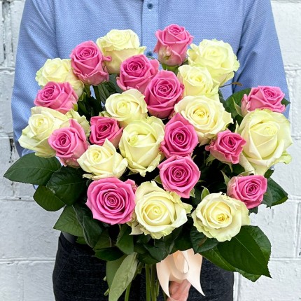 Букет из белых и розовых роз - купить с доставкой в по Высокому Колоку