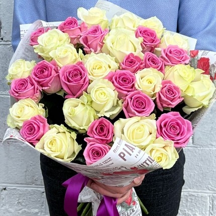 Букет "Розалита" из белых и розовых роз - заказать с доставкой в по Высокому Колоку
