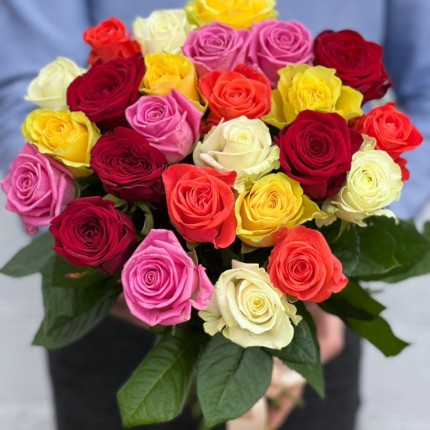 Букет из разноцветных роз - купить с доставкой в по Высокому Колоку